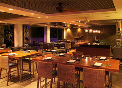 Oriental Spoon Grill & Bar