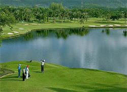 Phuket Country Club